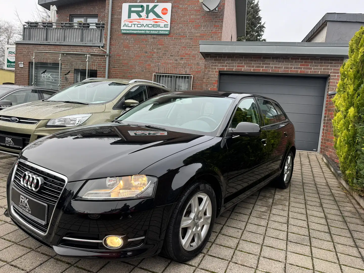 Audi A3 1.6 Attraction Nero - 1