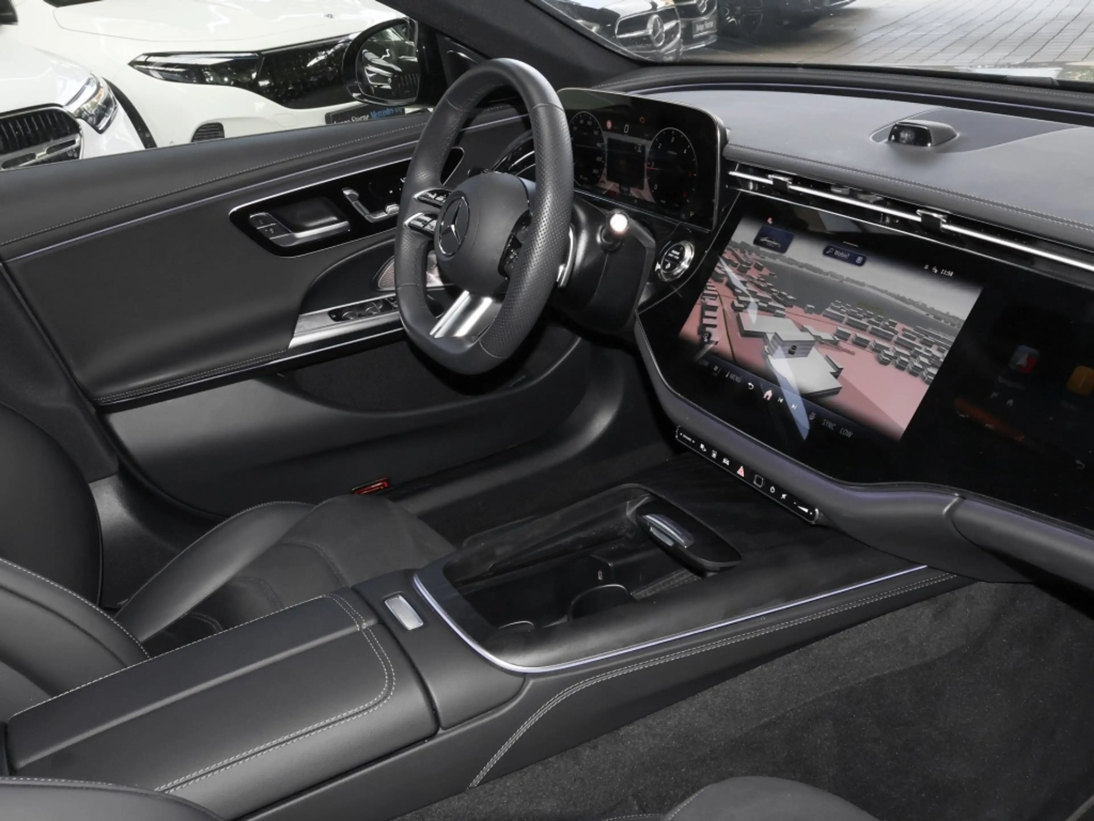 Mercedes-Benz E 220 d 4M AMG-Sport/Pano/Super/360/Burm/DIGITAL — photo 4