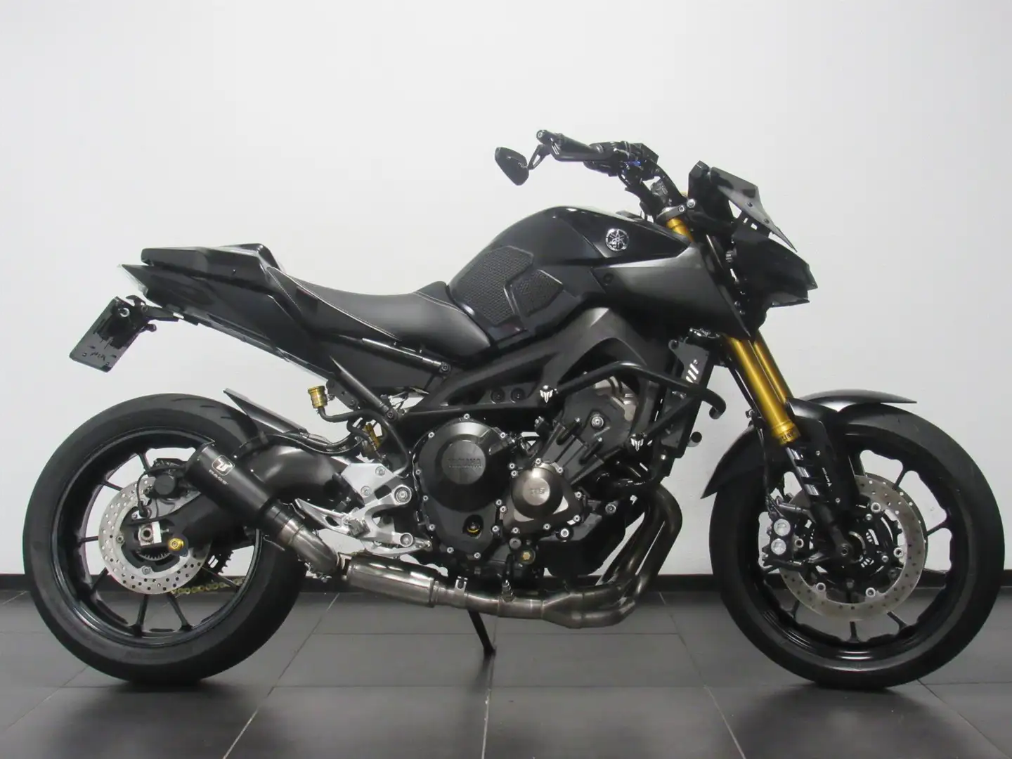 Yamaha MT-09 ABS Zwart - 1