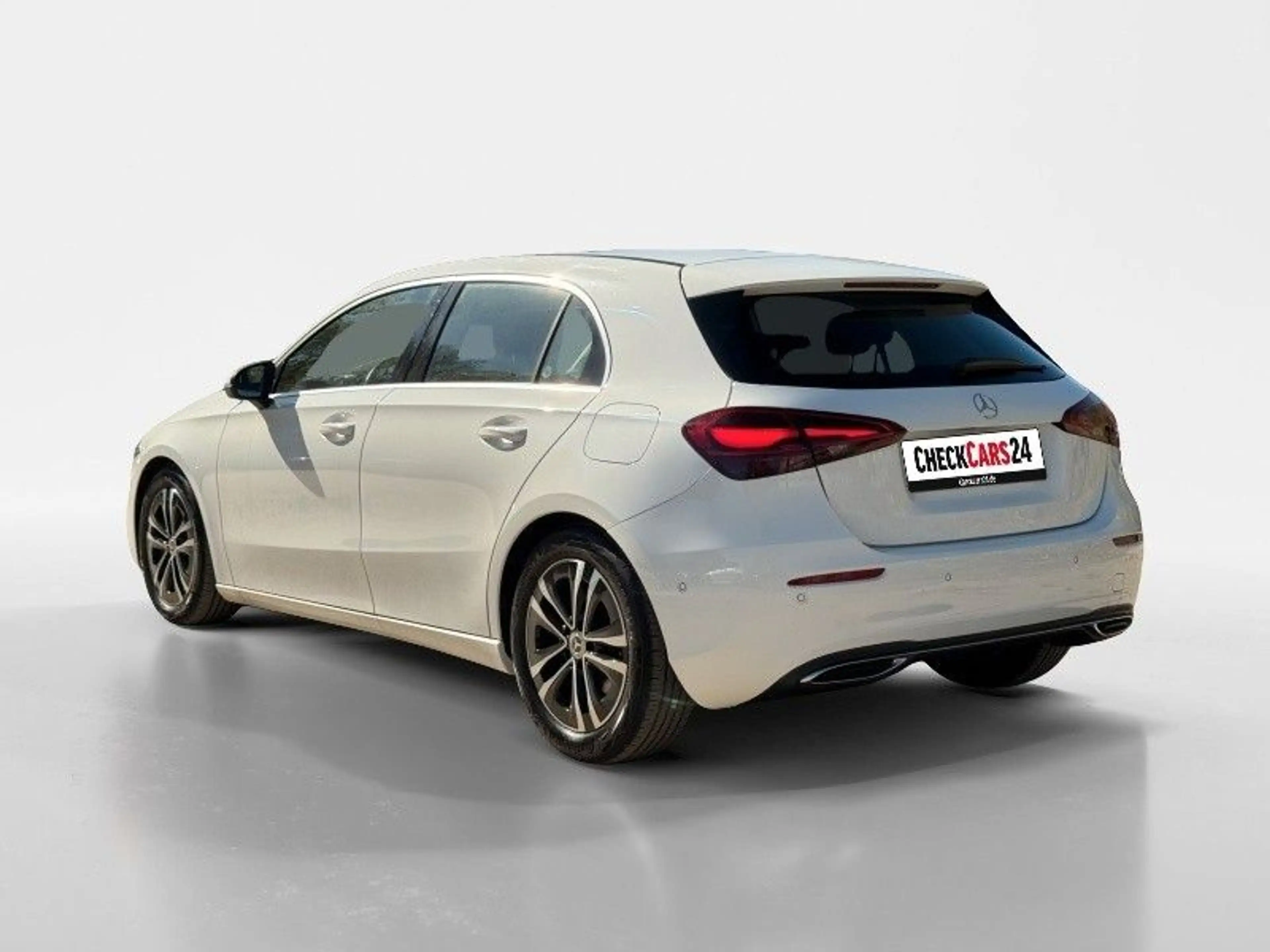 Mercedes-Benz A 220 A A 220 4Matic — photo 8