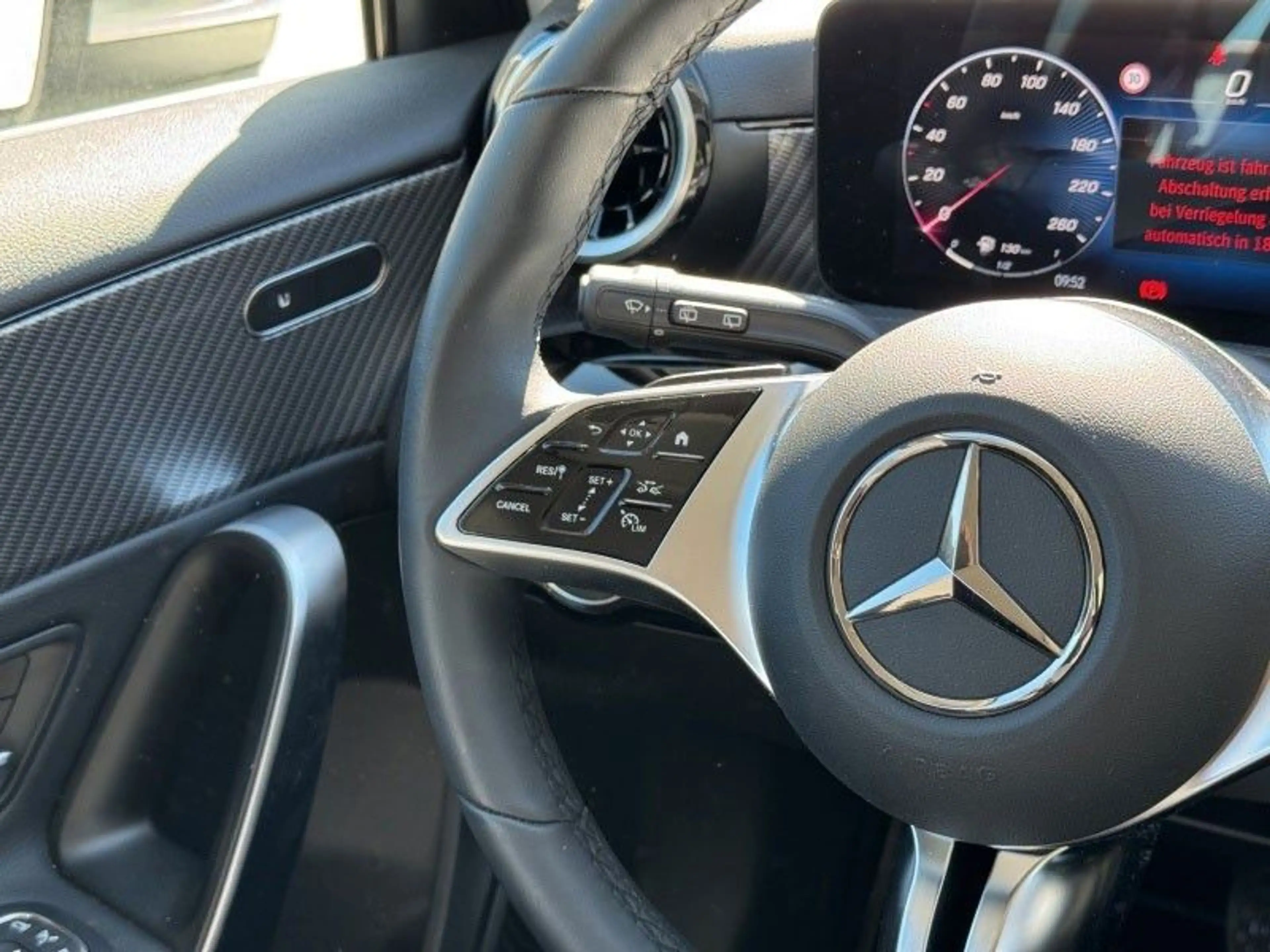 Mercedes-Benz A 220 A A 220 4Matic — photo 11