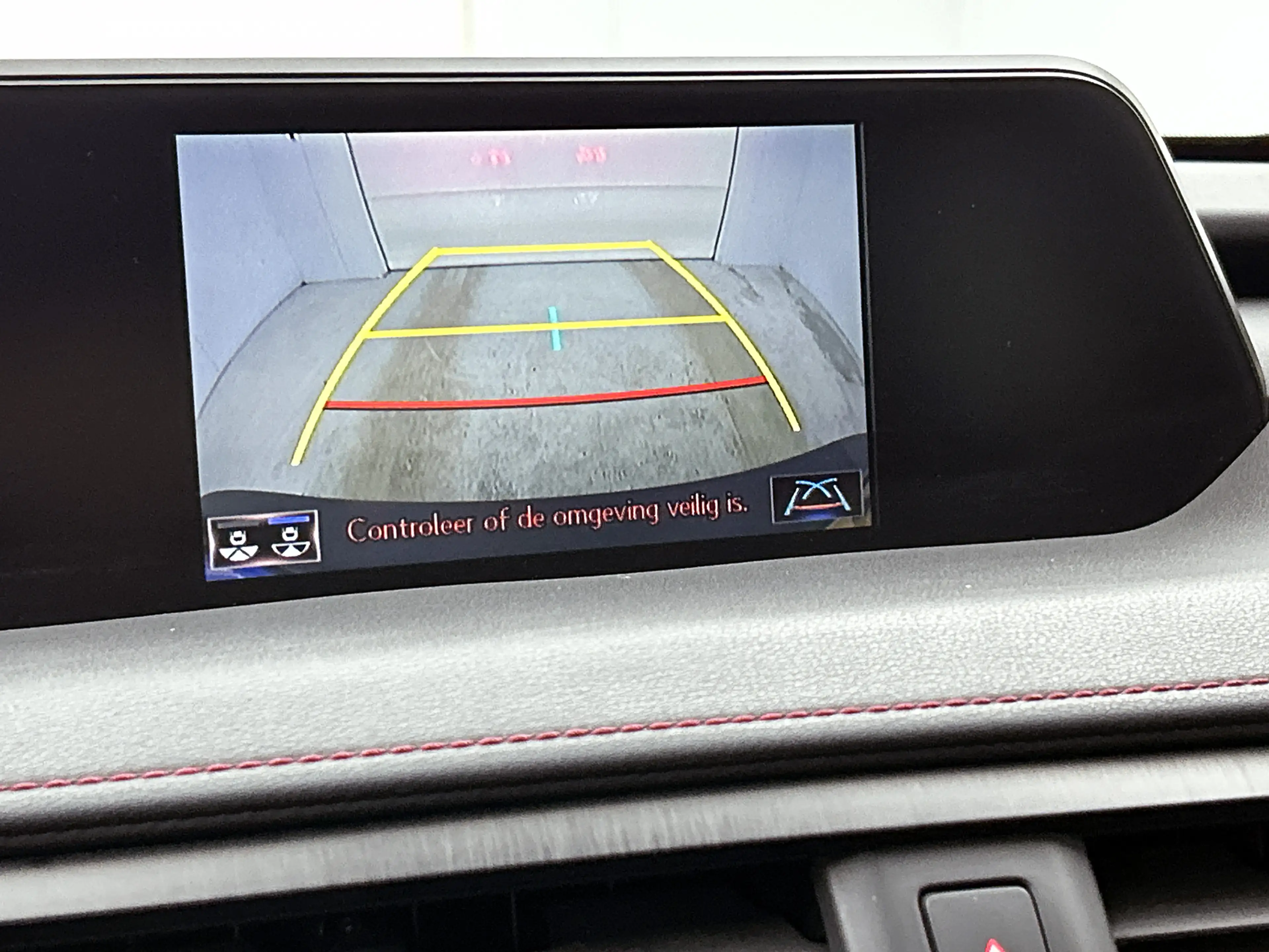 Lexus UX 250h F Sport Line | Adaptief Dempingsysteem | Stoelverw — photo 8