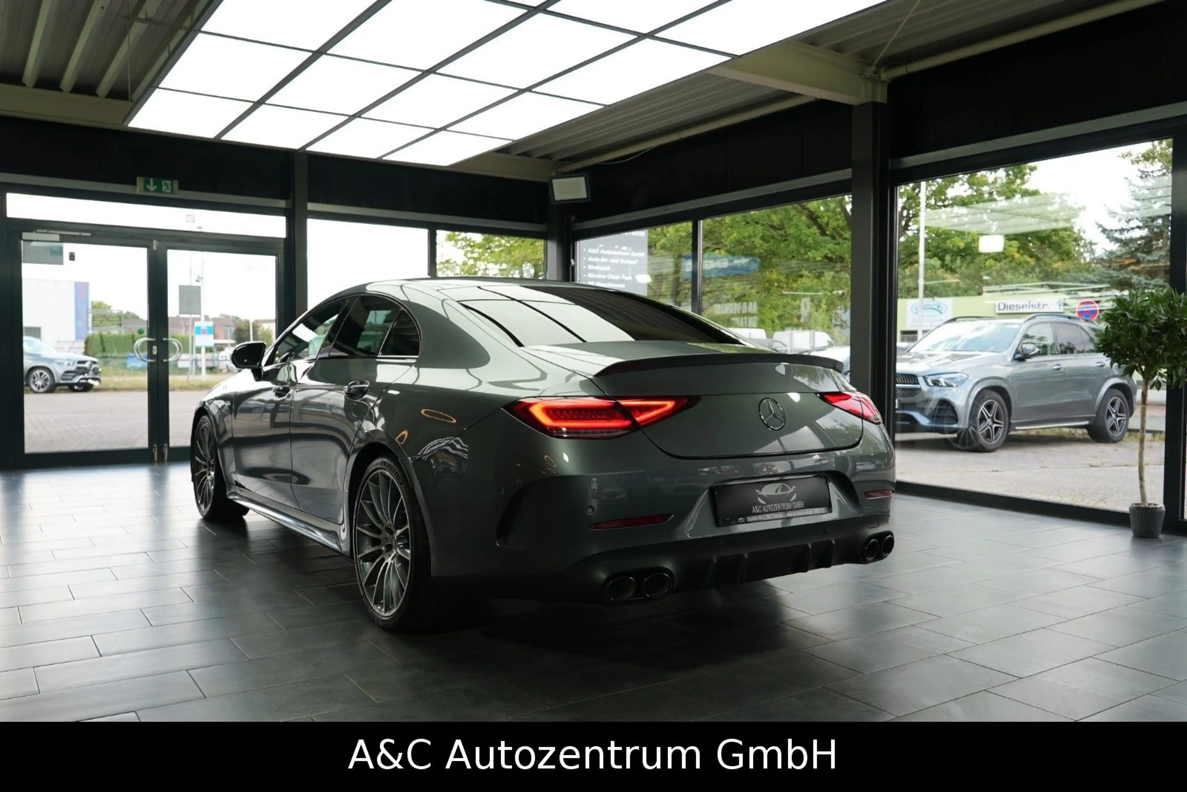 Mercedes-Benz CLS 53 AMG 4Matic — photo 4