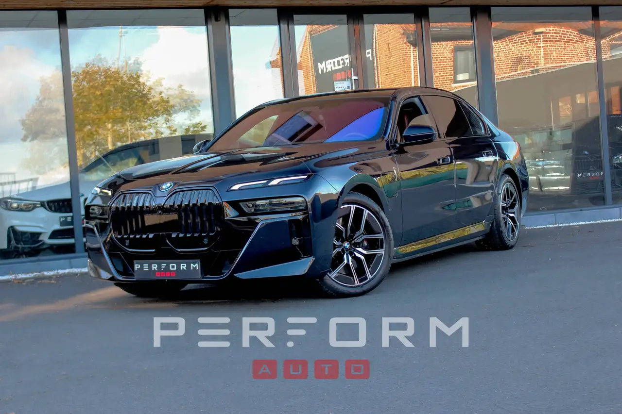 BMW 750