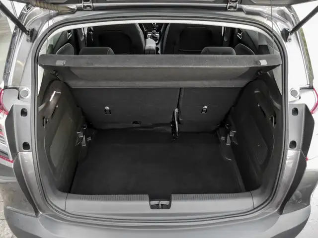 Opel Crossland view 15