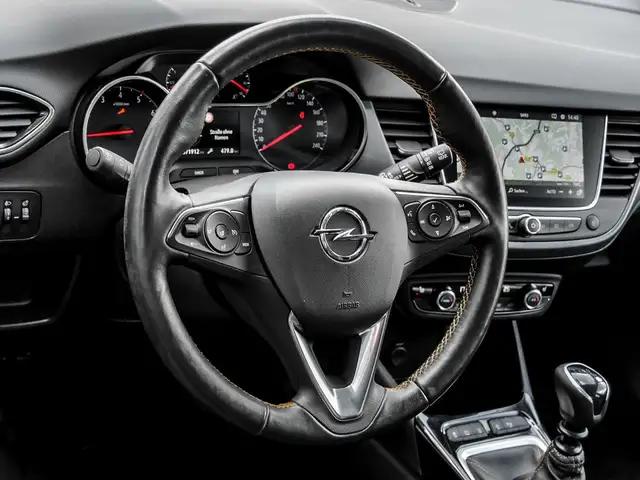 Opel Crossland view 8
