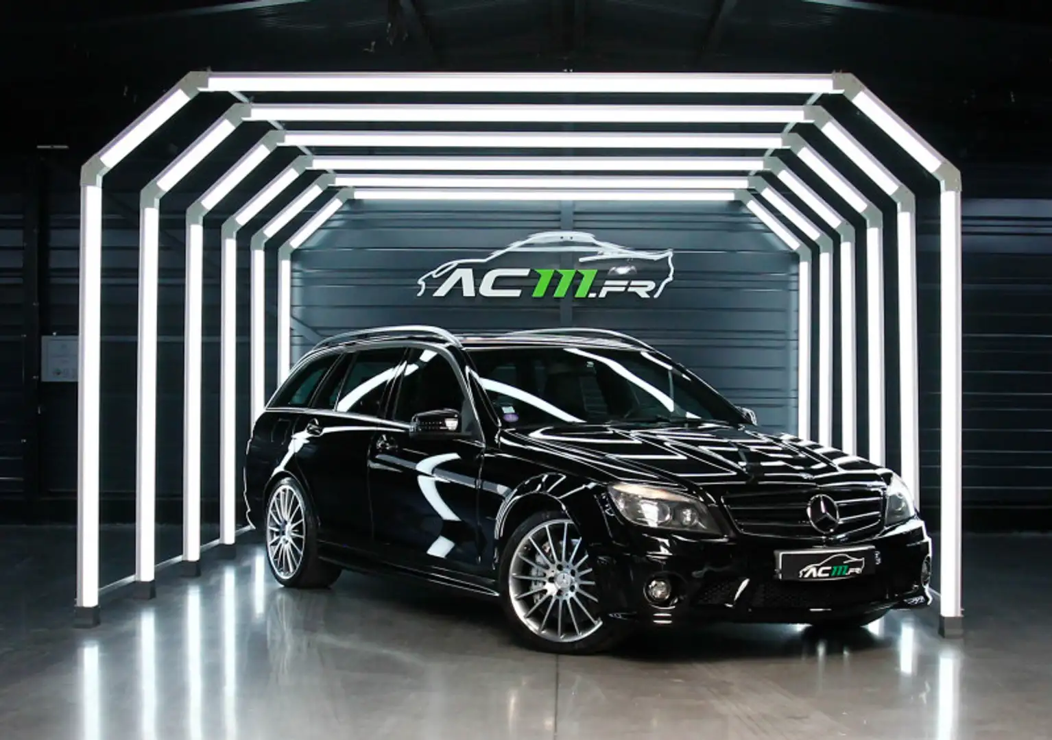Mercedes-Benz C 63 AMG 63 AMG Noir - 1