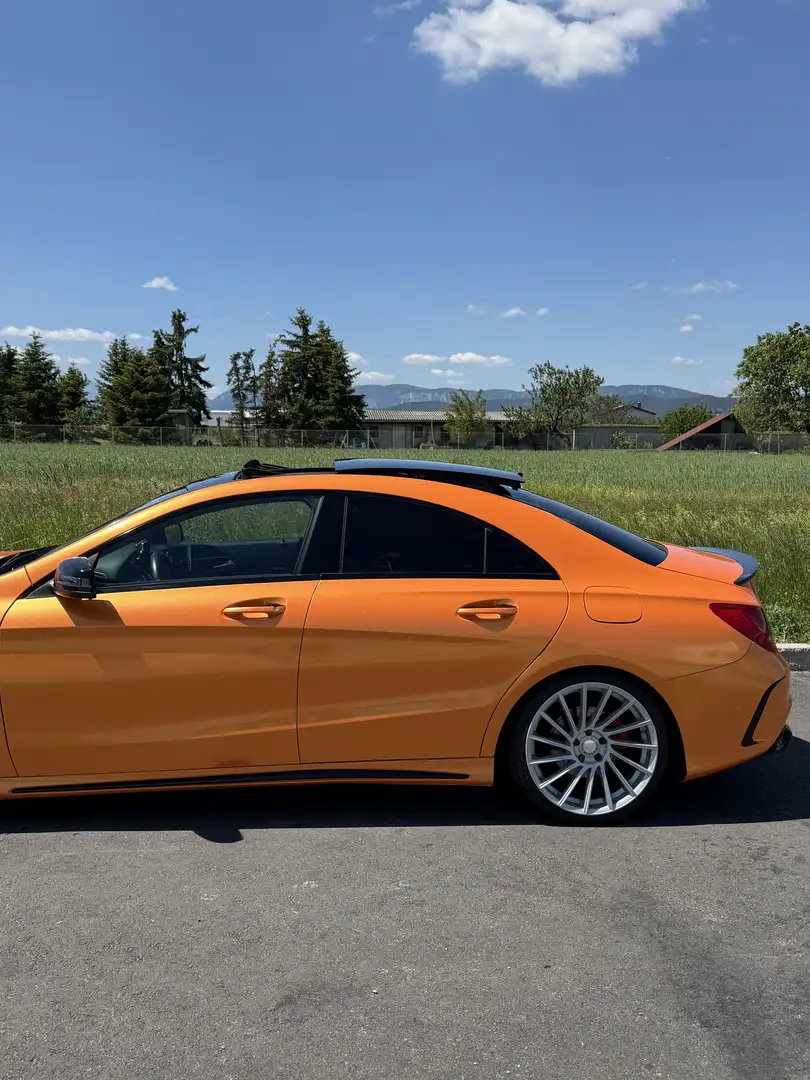 Mercedes-Benz CLA 220 d 4MATIC - 2