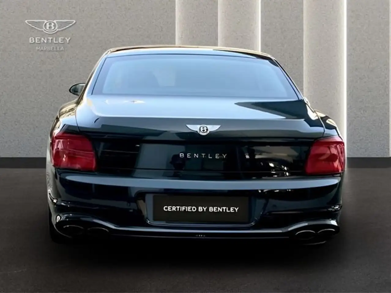 Bentley Flying Spur 2023 — фото 6