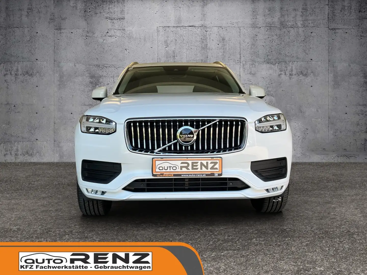 Volvo XC90 Momentum Pro AWD Weiß - 2