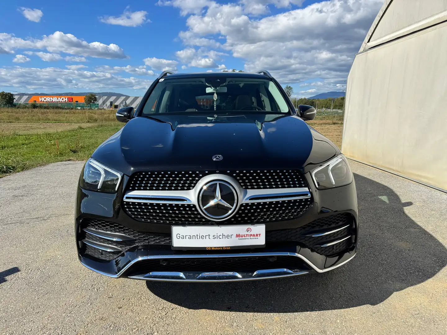 Mercedes-Benz GLE 350 GLE 350d 4Matic Aut. *AMG Line; PANO; AHK uvm.* Schwarz - 2