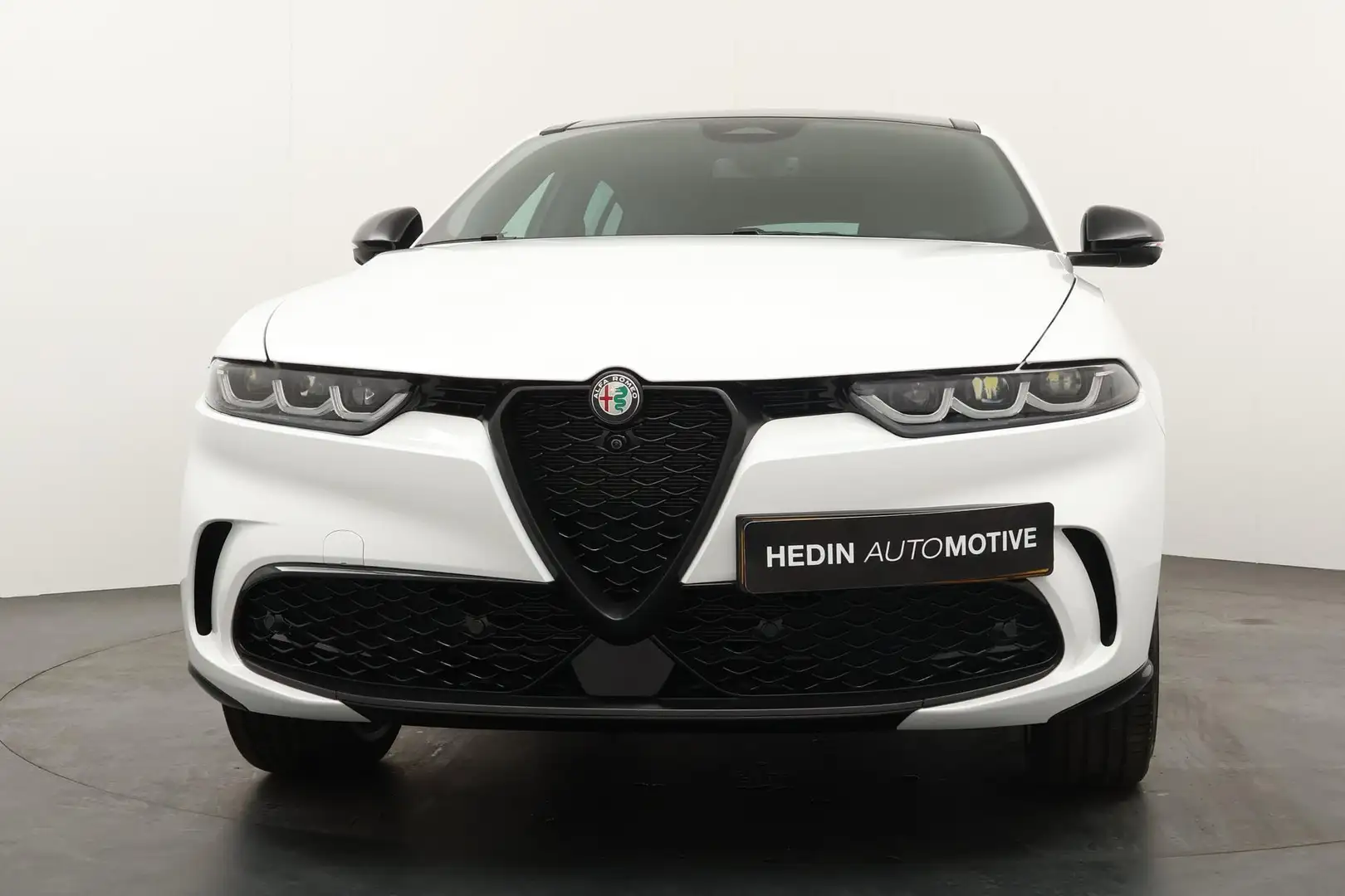 Alfa Romeo Tonale 1.5T Hybrid Veloce | Panoramadak | Leder | Navigat - 2