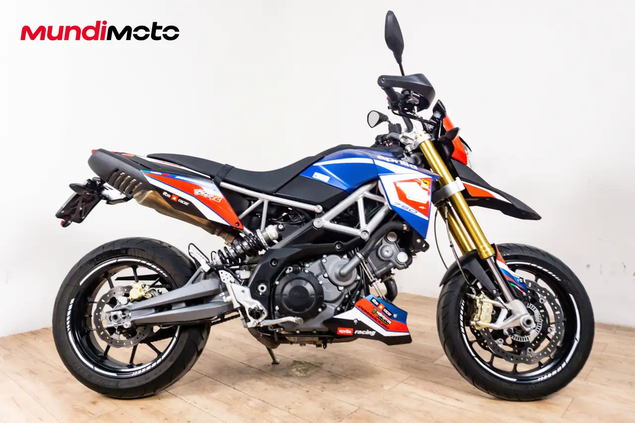 Aprilia Dorsoduro