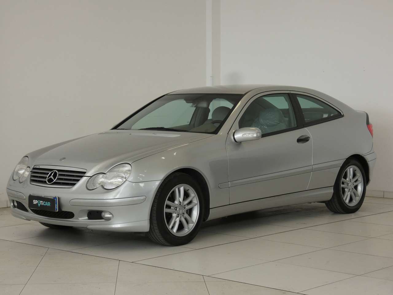 Mercedes-Benz C 180 Classe C Sportcoupe - CL203 SportCoupe  tps Avantgarde