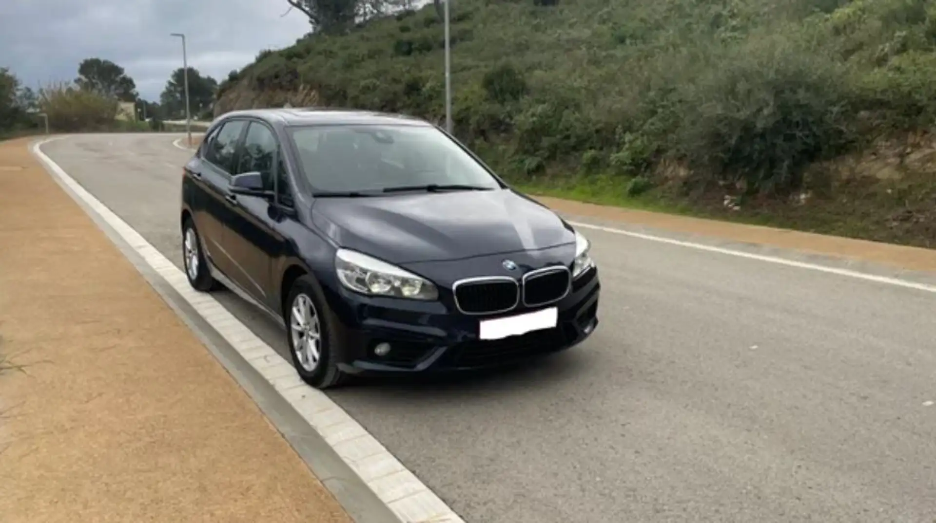 BMW 218 218d Active Tourer Business Azul - 1