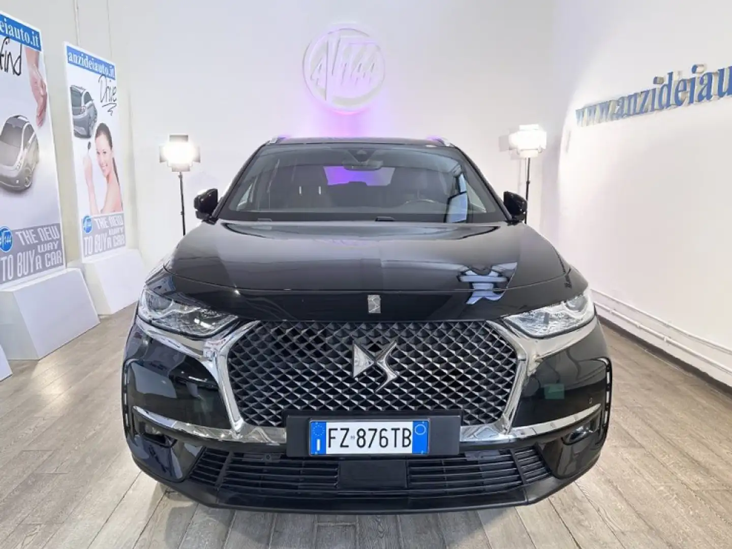 DS Automobiles DS 7 Crossback BlueHDi 130 aut. Grand Chic Noir - 2