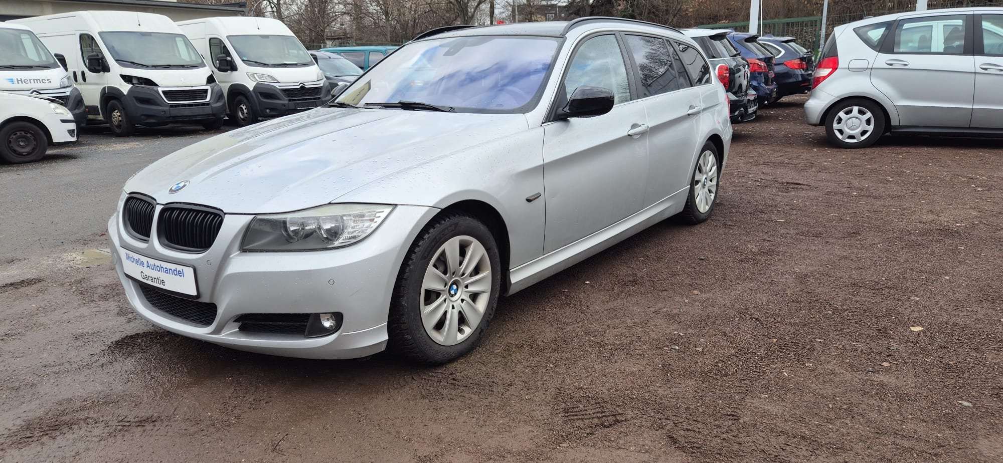 Second hand Bmw 3 Series 320