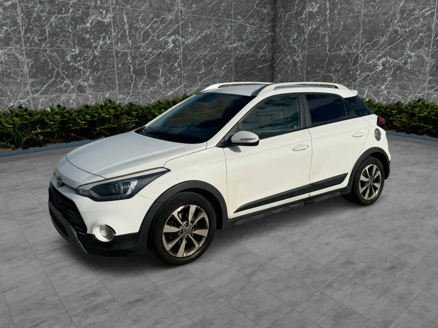Hyundai i20 Active Lenkradhzg Spurhalteassistent Blanc - 2