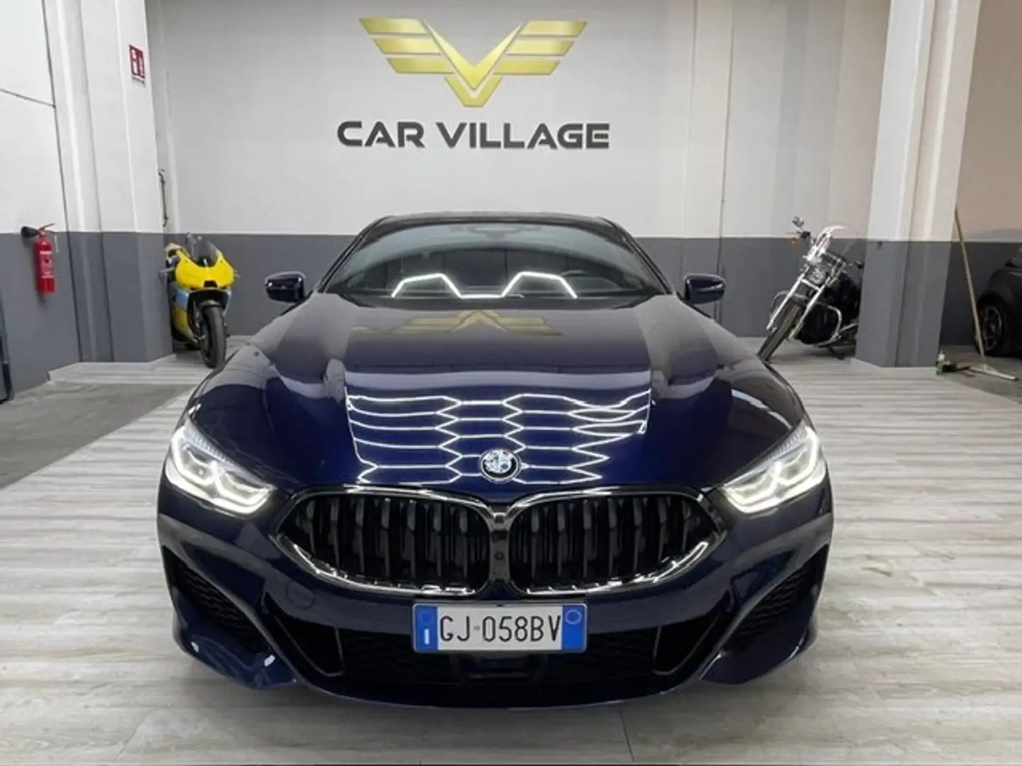 BMW 840 840d 48V xDrive M sport individual Coupé Bleu - 1
