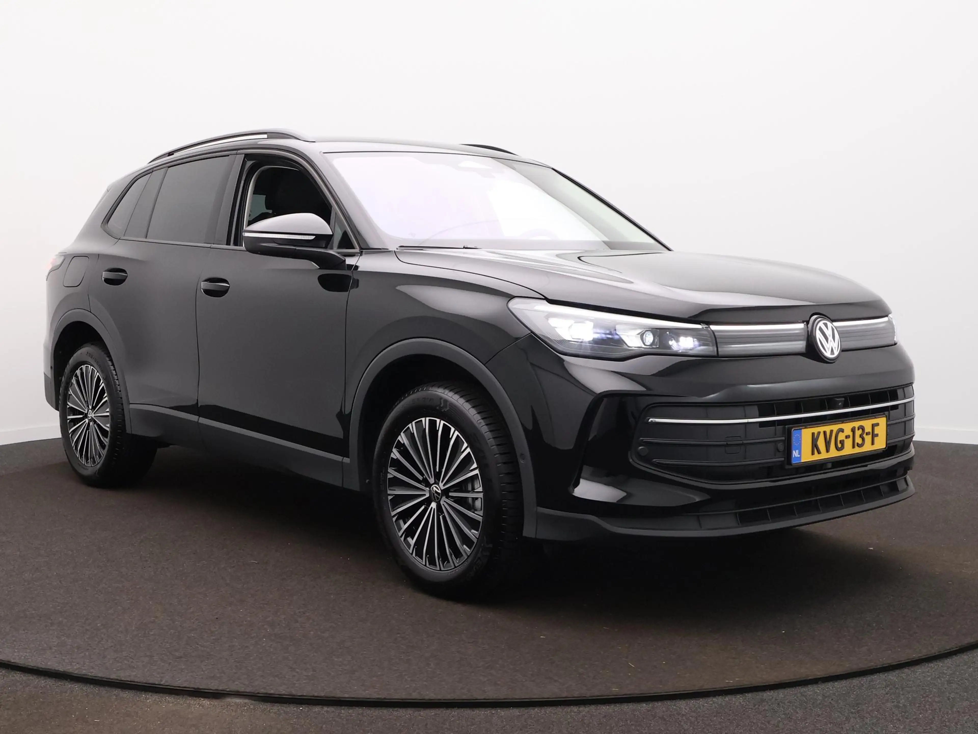 Volkswagen Tiguan 1.5 eHybrid Life Edition | 360 Camera | Zwenkbare — photo 3