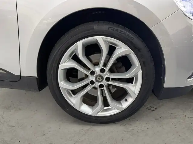 Renault Scenic view 7
