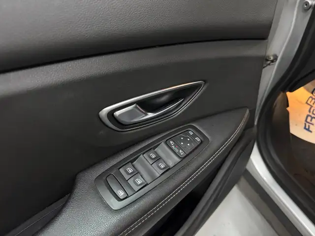 Renault Scenic view 9