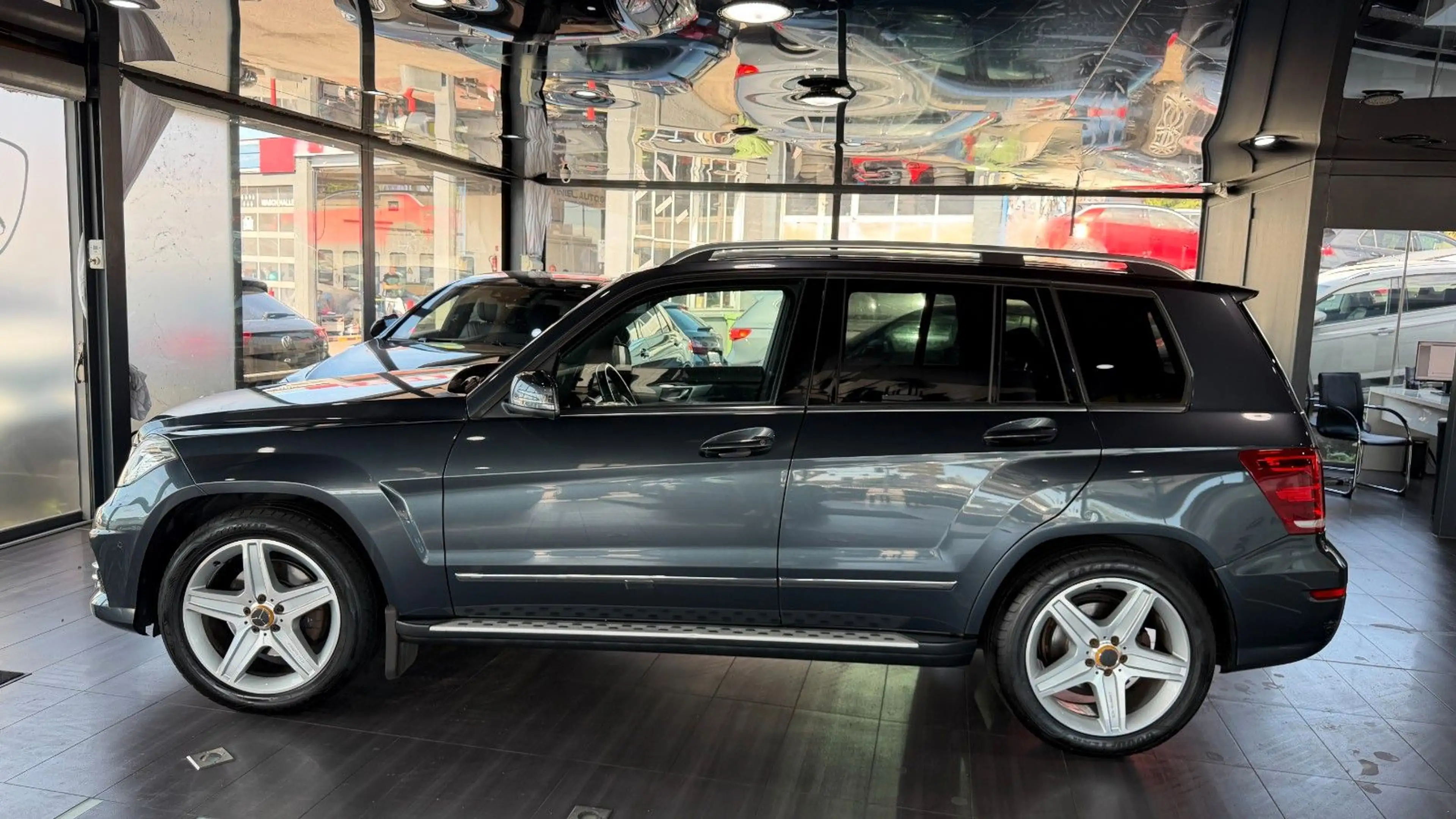 Mercedes-Benz GLK 220 CDI AMG*BlueEfficiency*Xenon*SHZ*Navi — photo 8