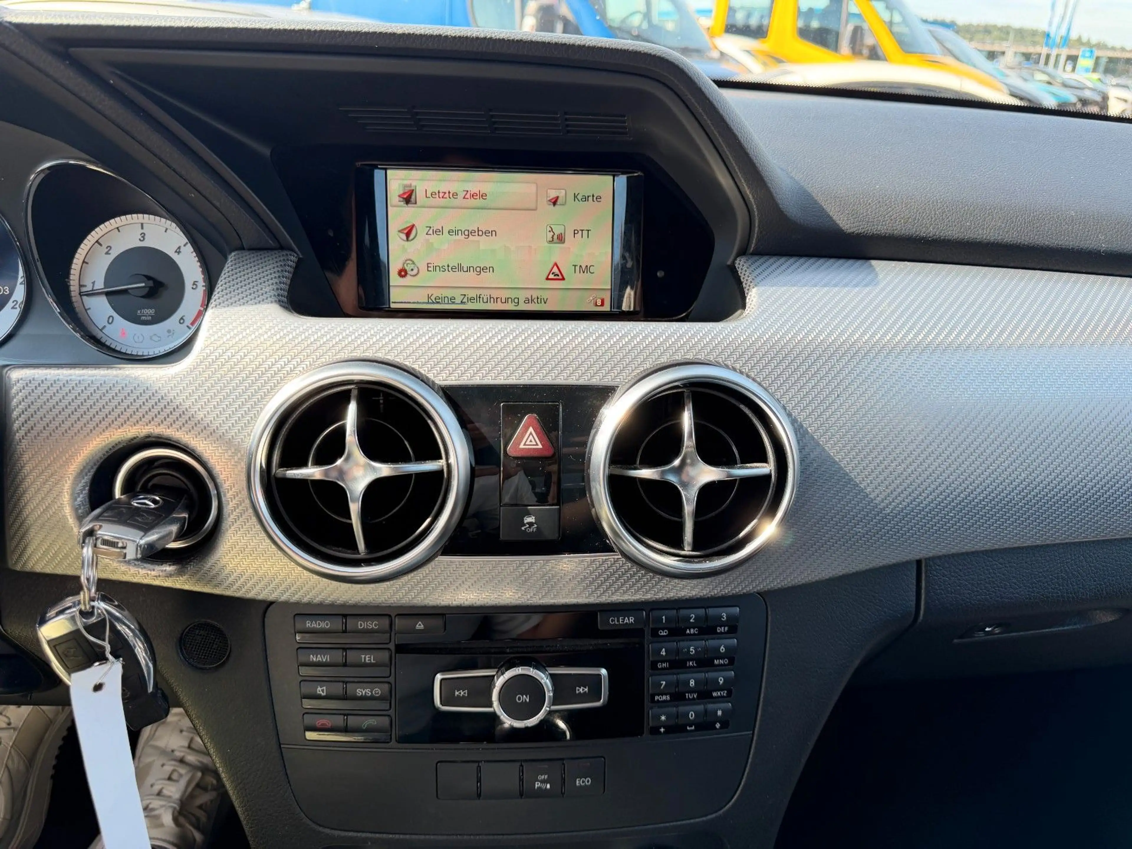Mercedes-Benz GLK 220 CDI AMG*BlueEfficiency*Xenon*SHZ*Navi — photo 11