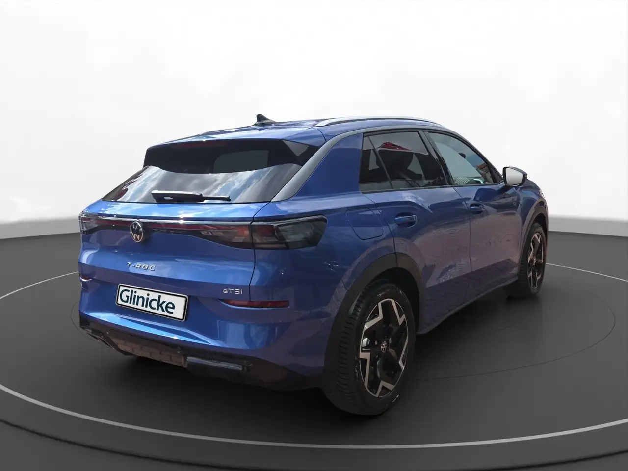 Volkswagen T-Roc R-Line 1.5 eTSI (150 PS) DSG | AHK 2