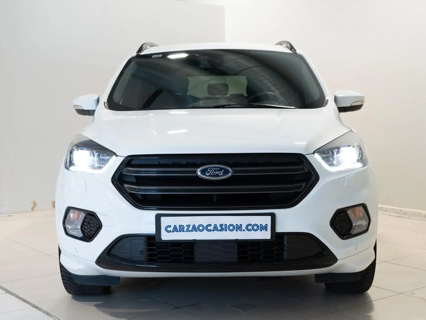 Ford Kuga 2.0TDCi Auto S&S ST-Line 4x2 150 Blanco - 2