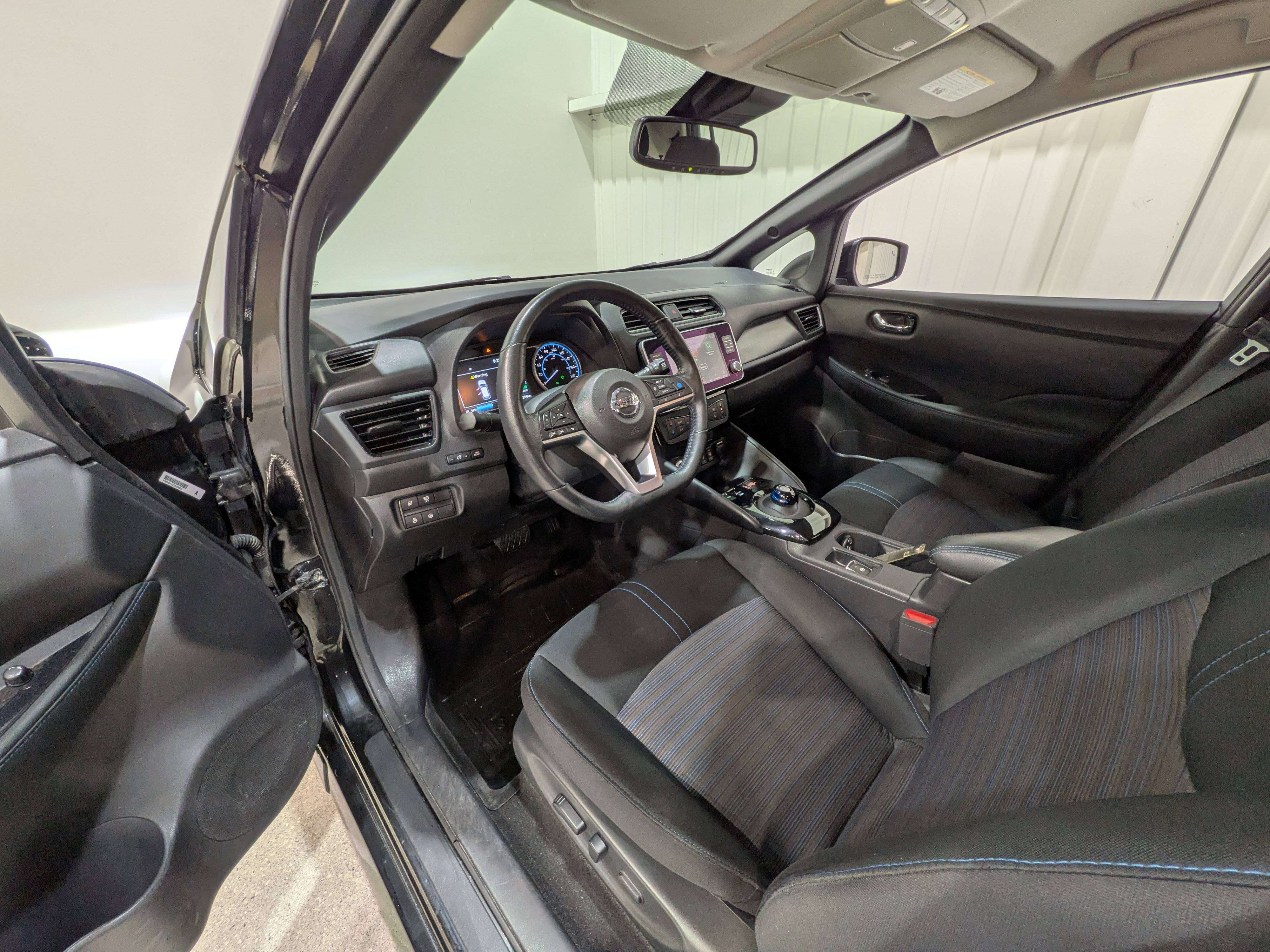 Nissan LEAF 2020