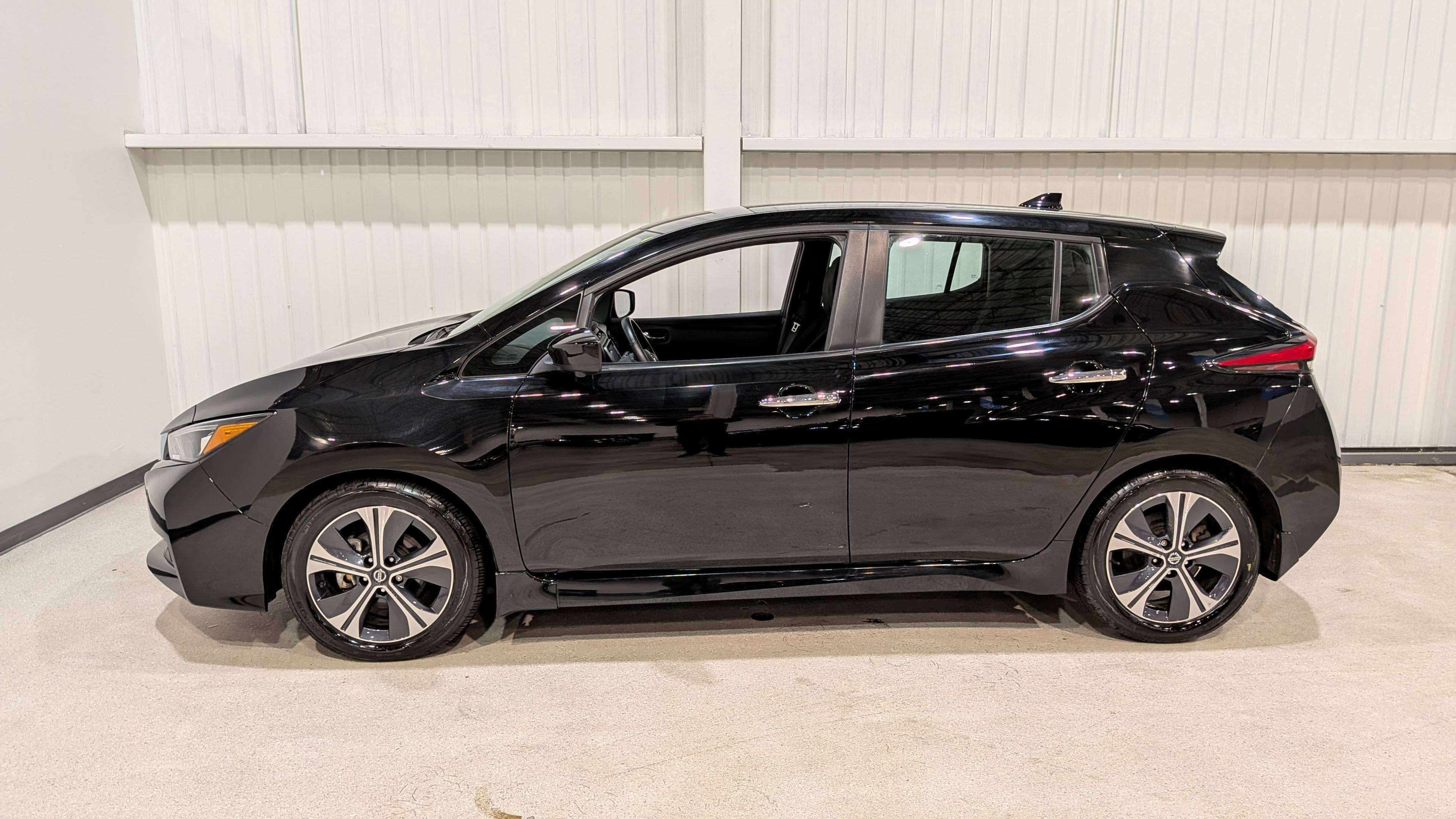 Nissan LEAF 2020