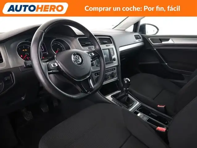Volkswagen Golf view 12
