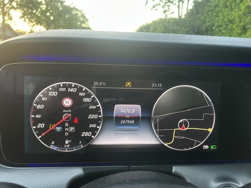 Mercedes-Benz E 350 d Prestige Plus - Pano - Navi - Camera - Wide scre — photo 12