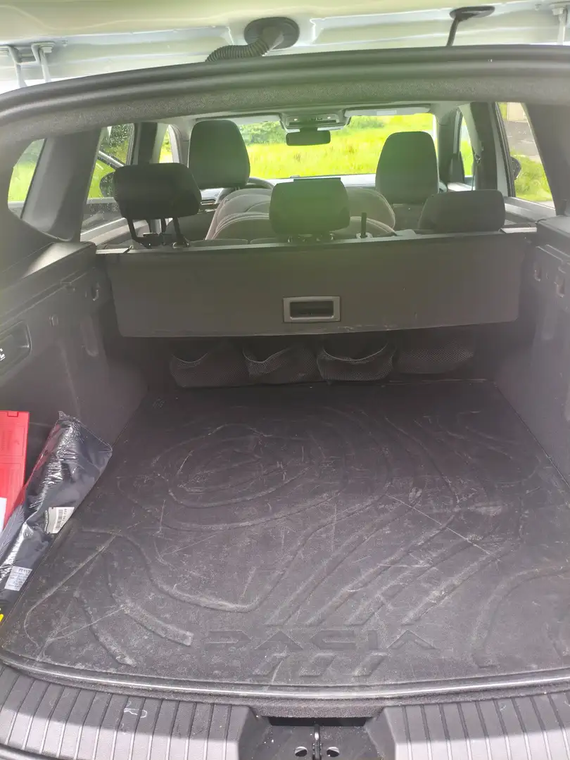 Dacia Bigster 155 Hybrid Extreme Weiß - 2