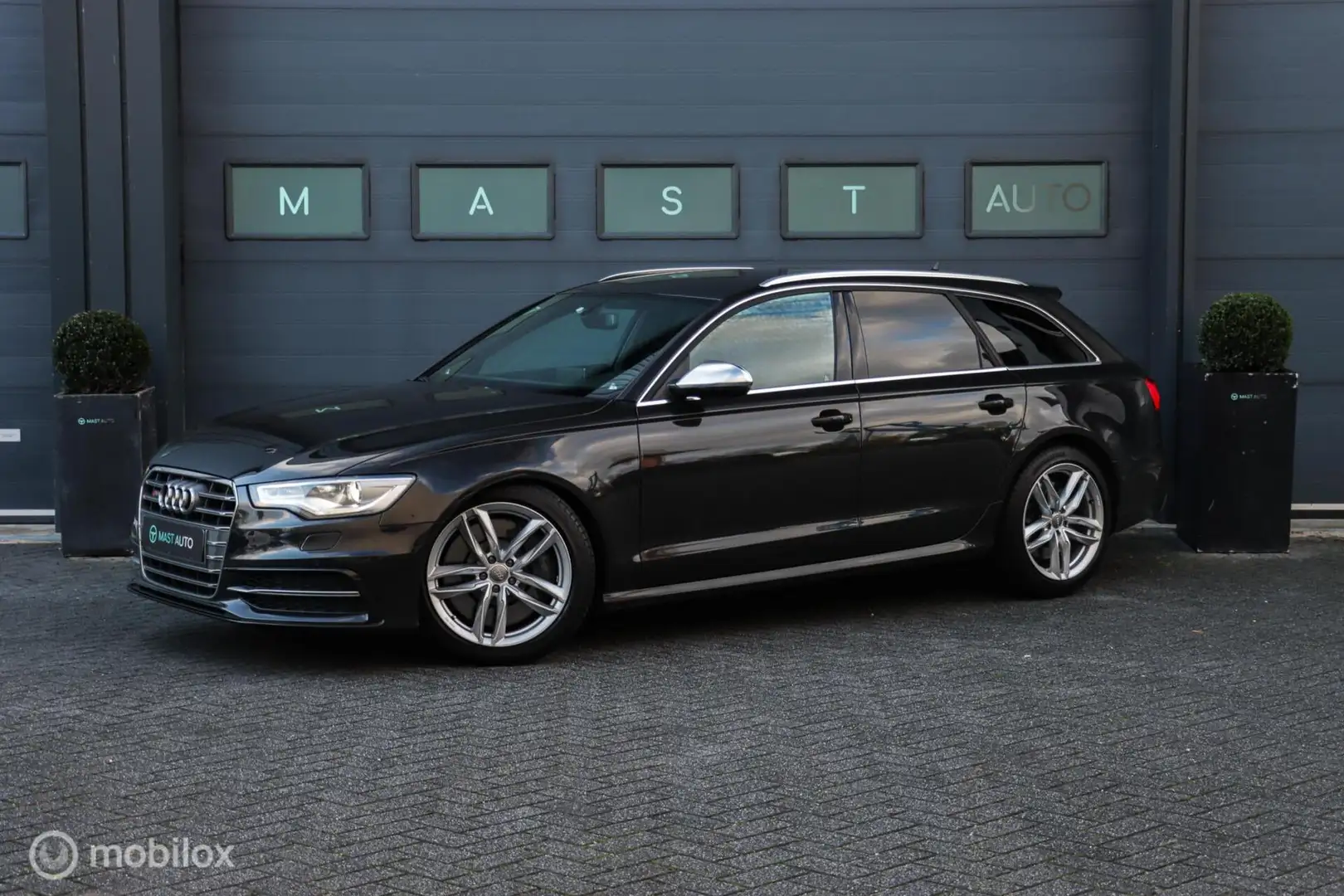 Audi S6 Avant 4.0 TFSI quattro|B&O 3D|Luchtvering|RS stoel Gris - 1