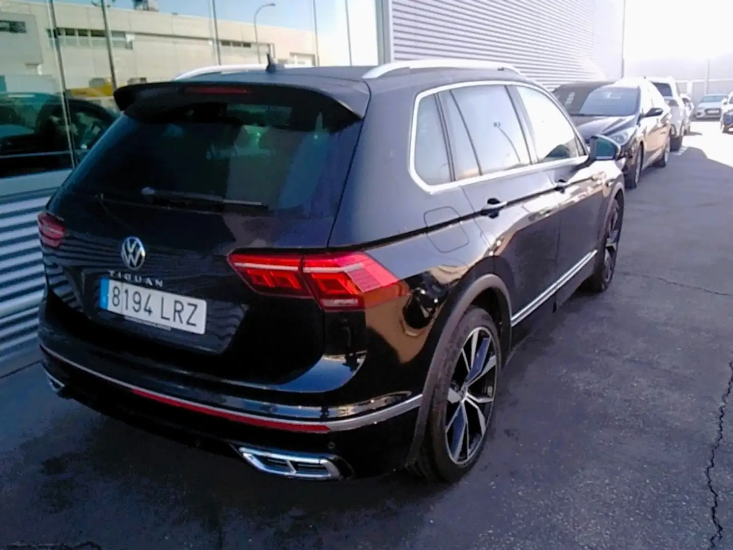 Volkswagen Tiguan 2.0TDI R-Line DSG 110kW Noir - 2