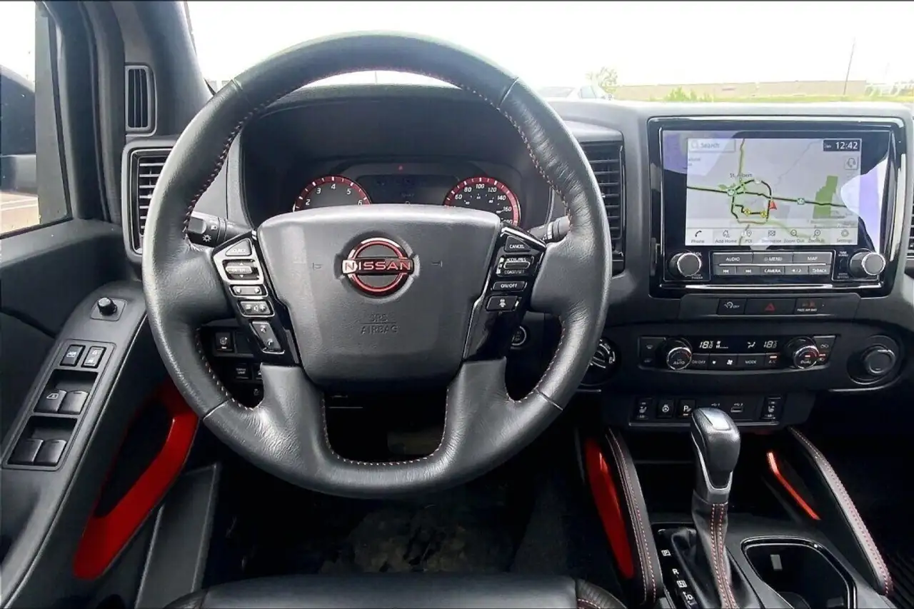 Nissan Frontier снимка Nissan Frontier