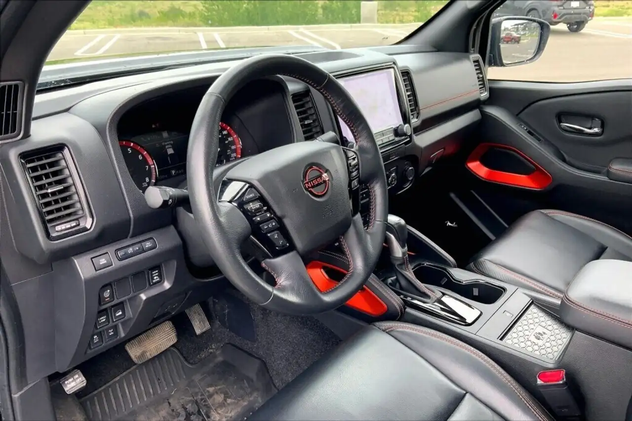 Nissan Frontier снимка Nissan Frontier