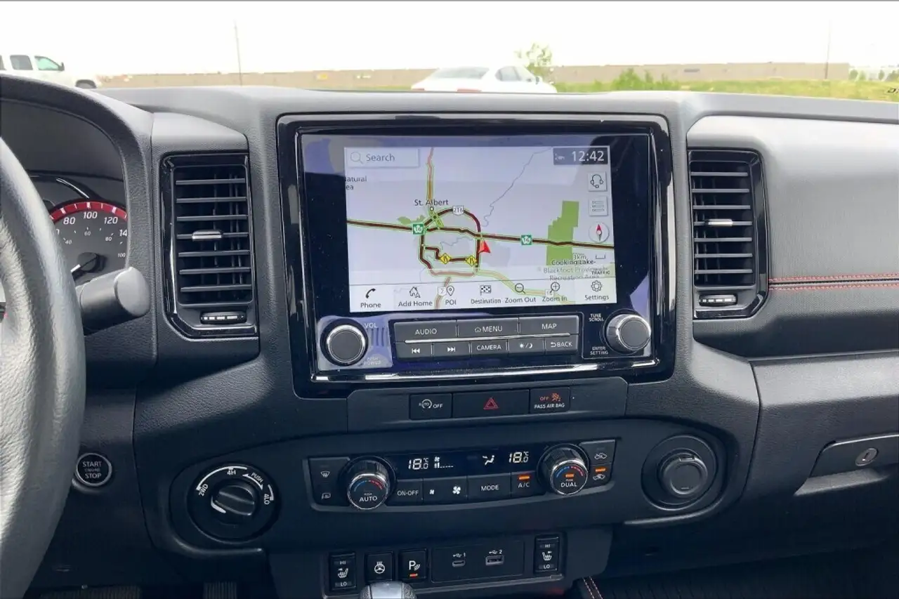Nissan Frontier снимка Nissan Frontier