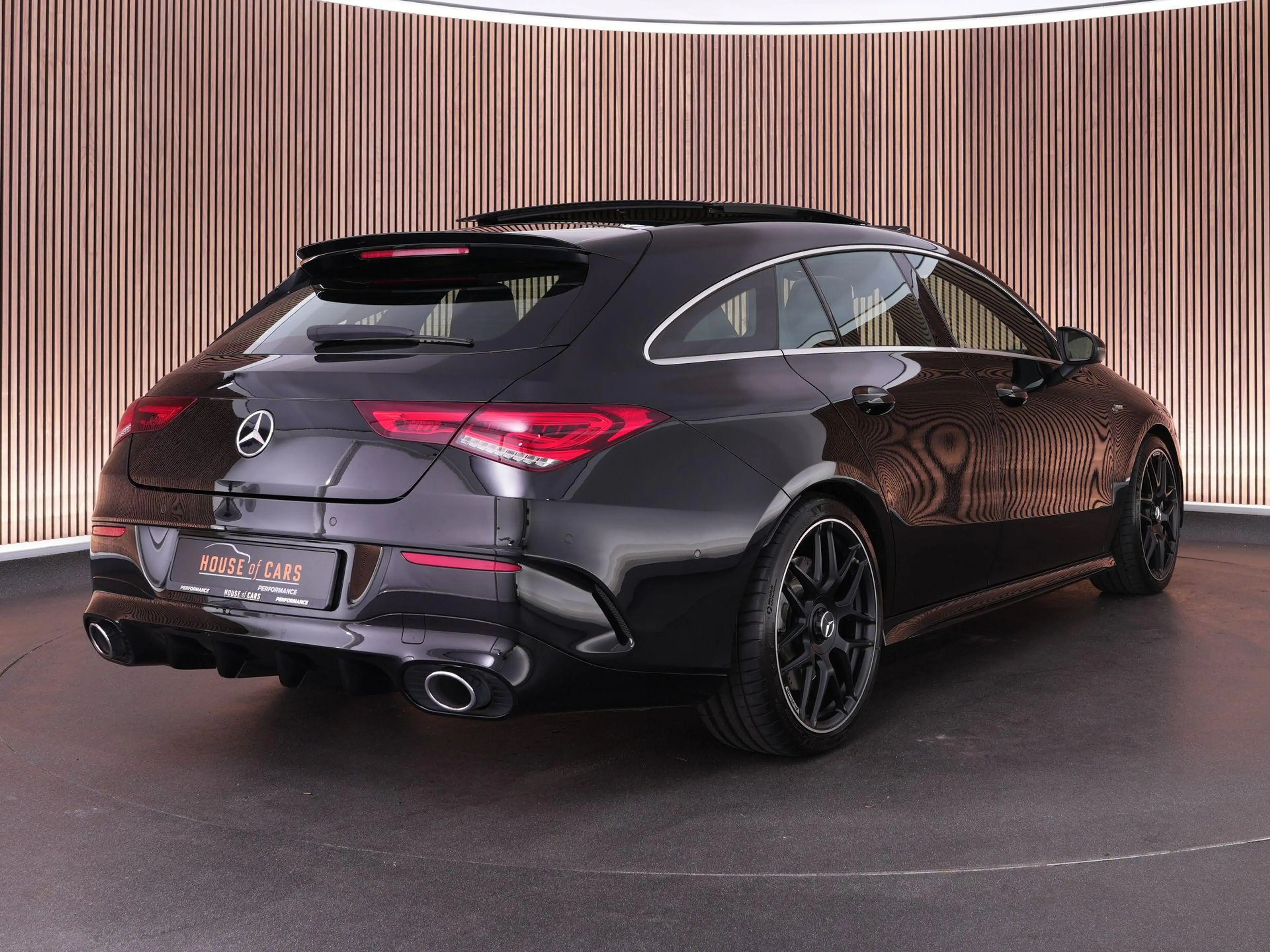 Mercedes-Benz CLA 35 AMG Shooting Brake 306pk 4MATIC Premium Plus |panorama — photo 2