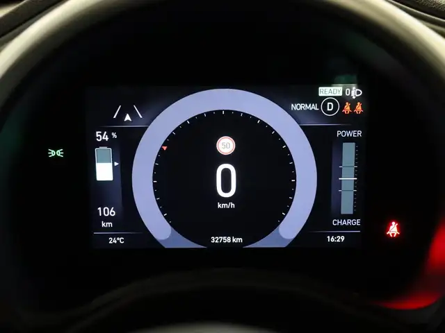 Fiat 500e view 15