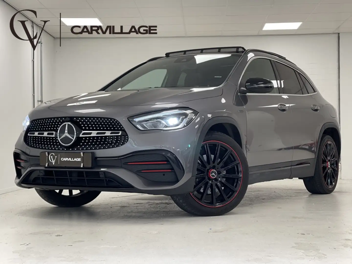 Mercedes-Benz GLA 250 e AMG Edition | Pano | Leer | Trekhaak | Sfeerverl Grijs - 1