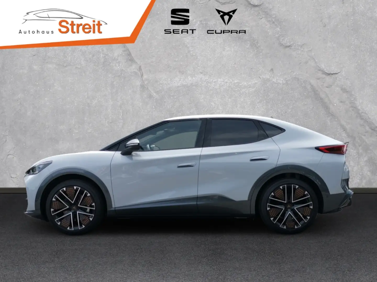 CUPRA Tavascan 250 kW 4Drive VZ HUD AD El. Panodach Navi Leder Di Silber - 2