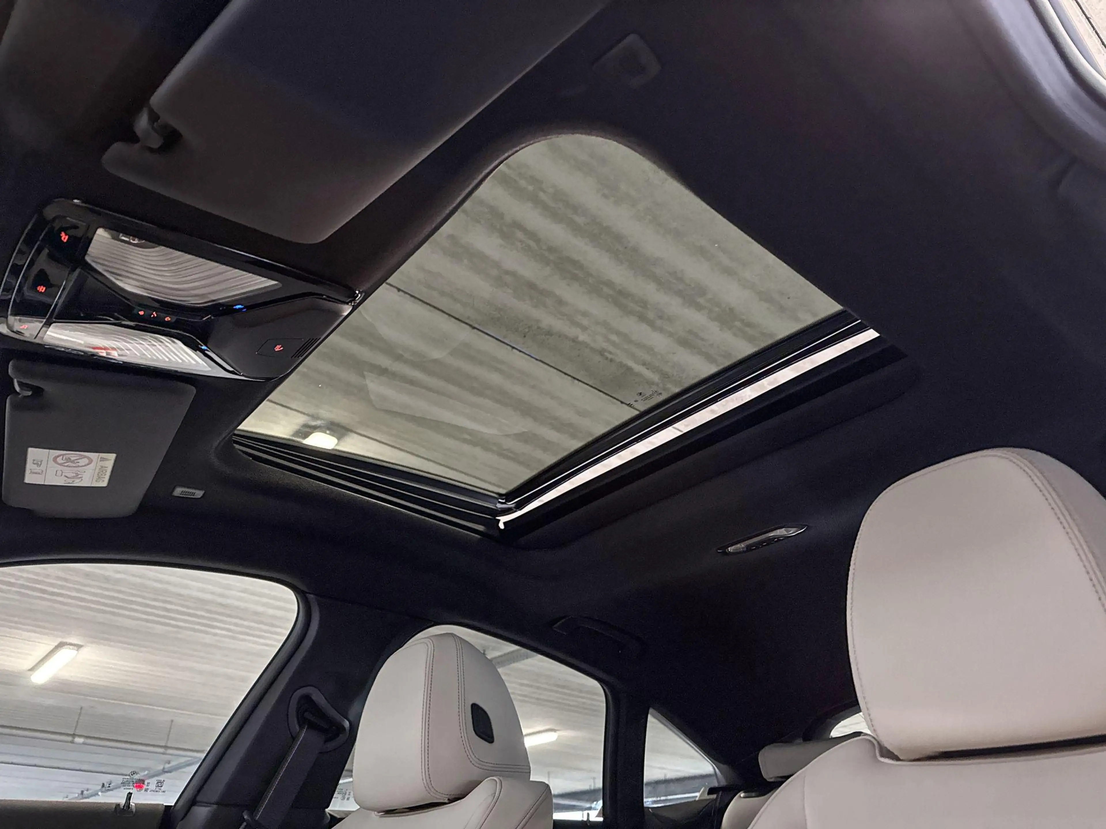 BMW i4 M60 84 kWh — photo 10