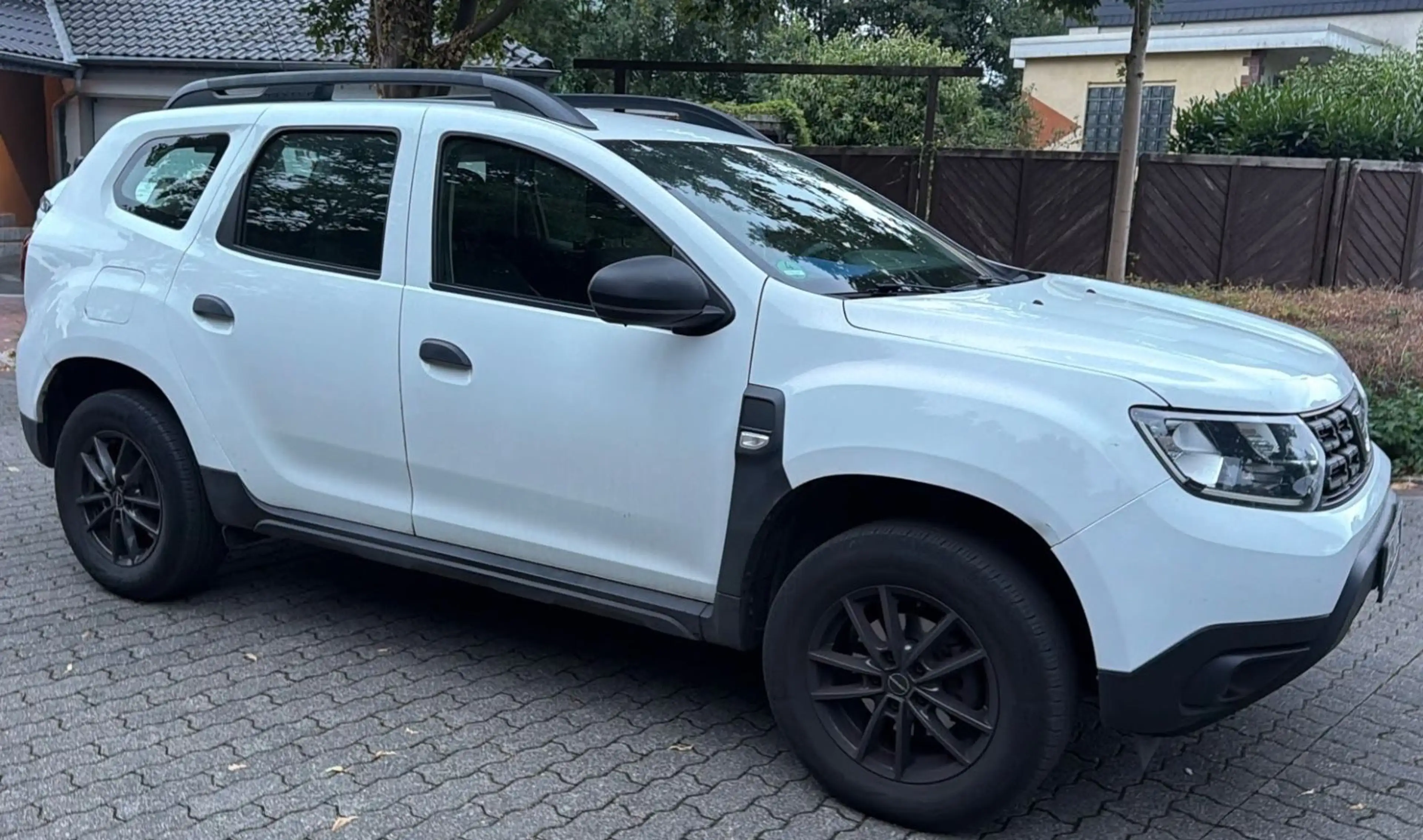 Dacia Duster II Access / ALUFELGEN / TÜV * — photo 2