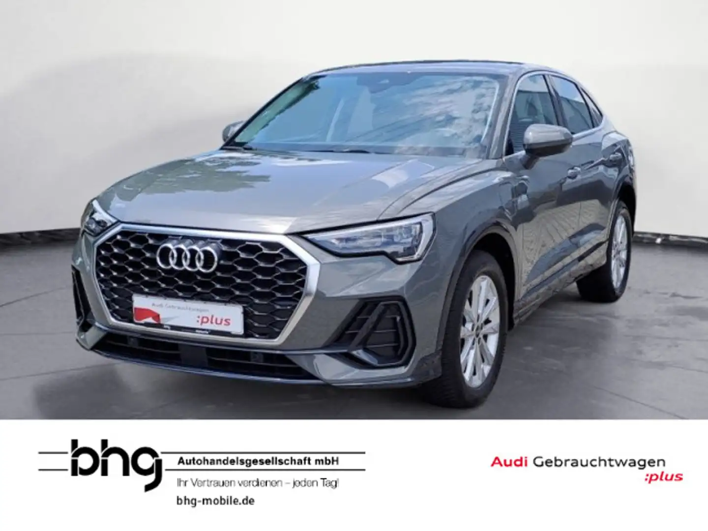 Audi Q3 Sportb. 45 TFSI e S tronic Grau - 1