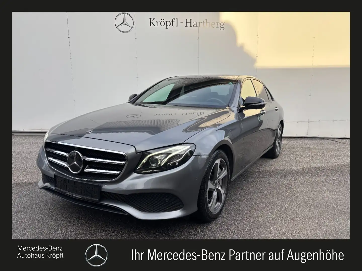 Mercedes-Benz E 400 d 4MATIC Limousine KeyGo PTS Shz eHeck AIR Grau - 1