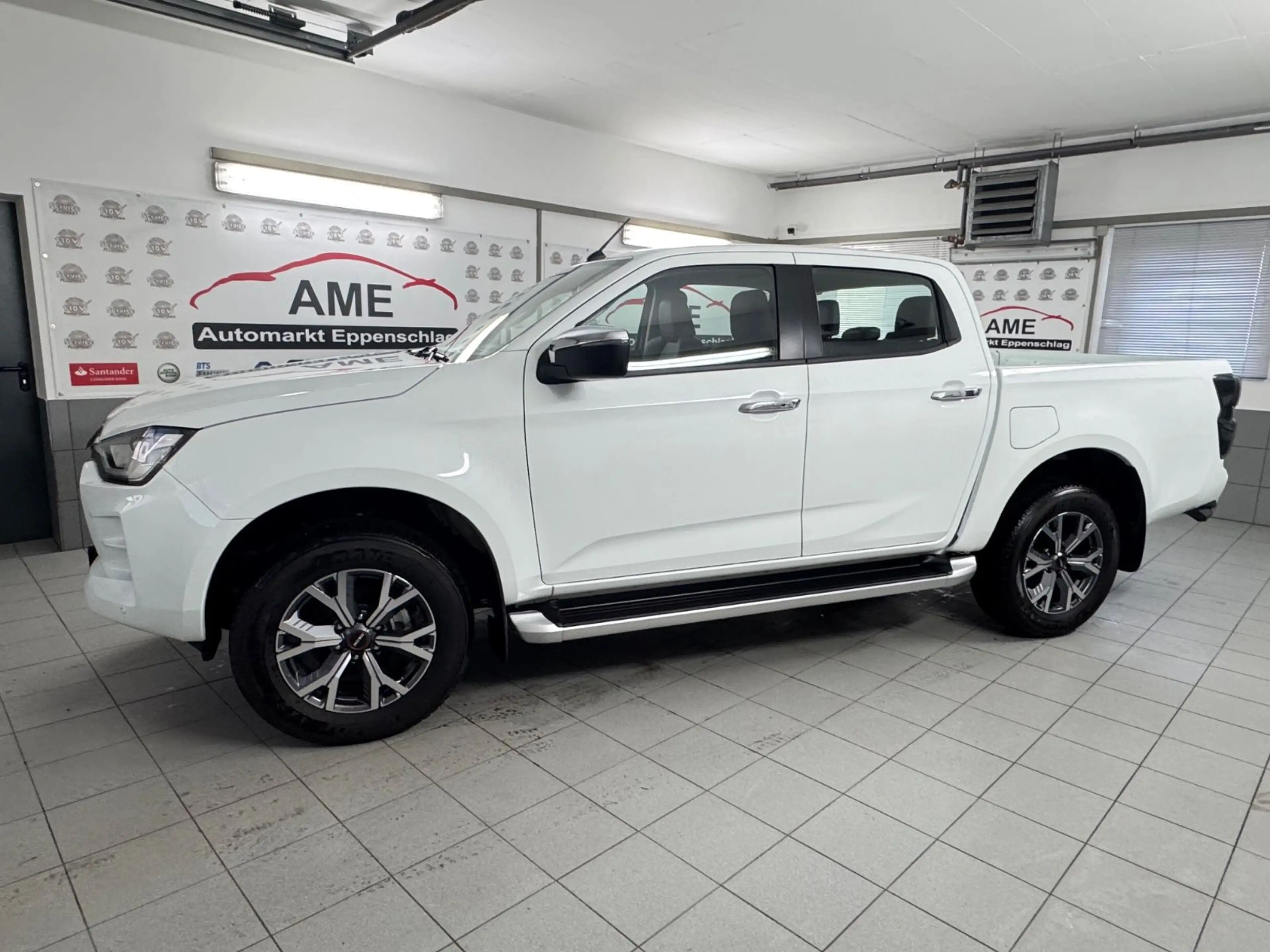 Isuzu D-Max Double Cab 4WD LSE *Schalter|KAMERA|AHK* — photo 7
