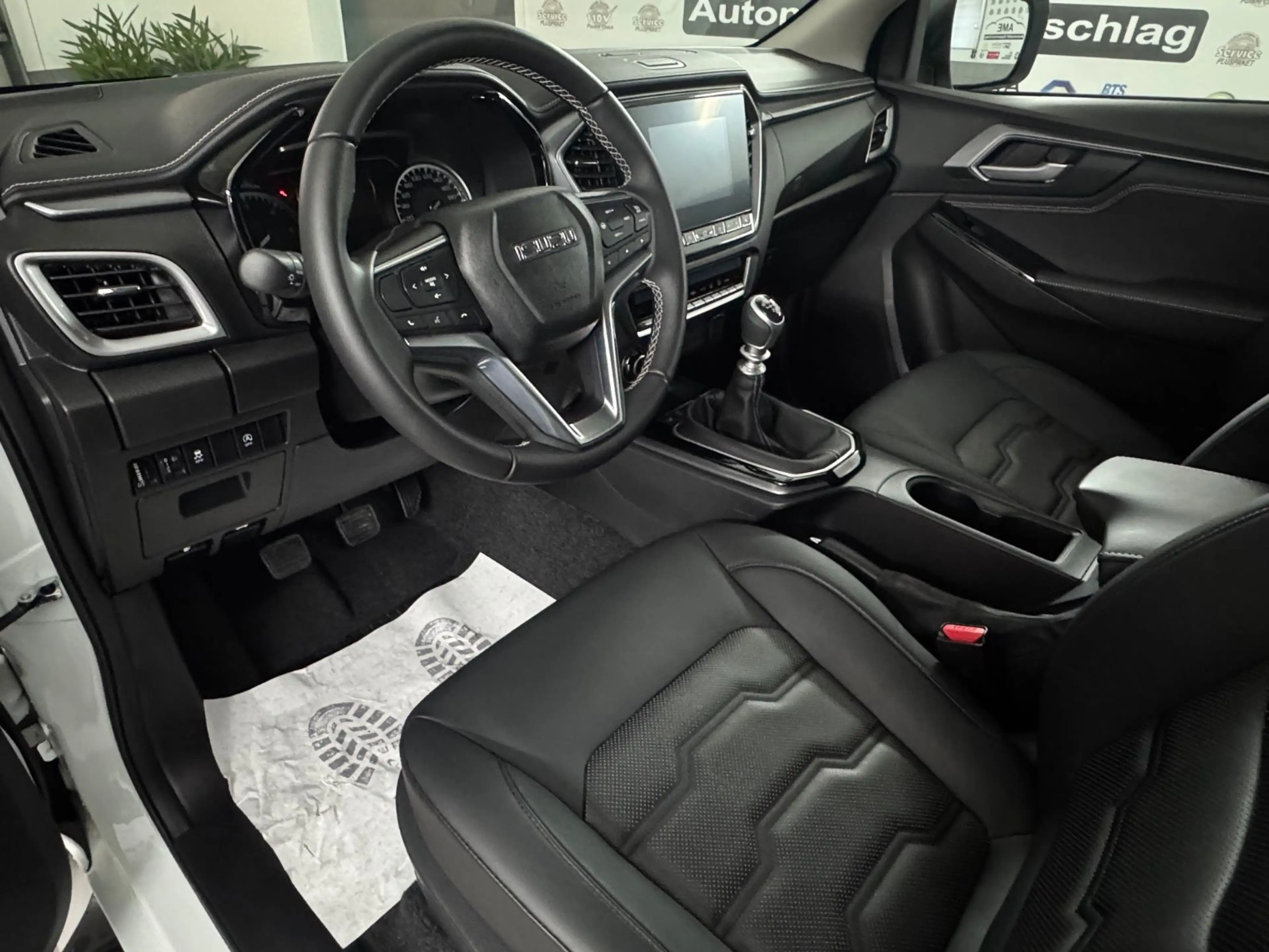 Isuzu D-Max Double Cab 4WD LSE *Schalter|KAMERA|AHK* — photo 11